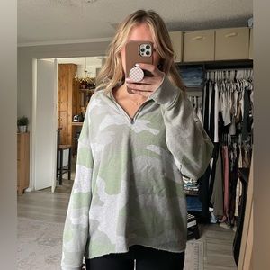 American eagle camo quarter zip xs